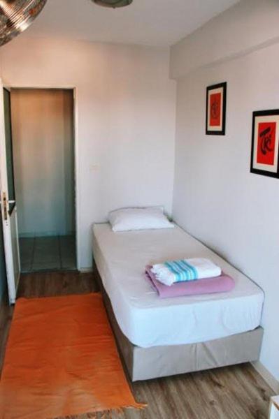 La Luna Hostel photo 2