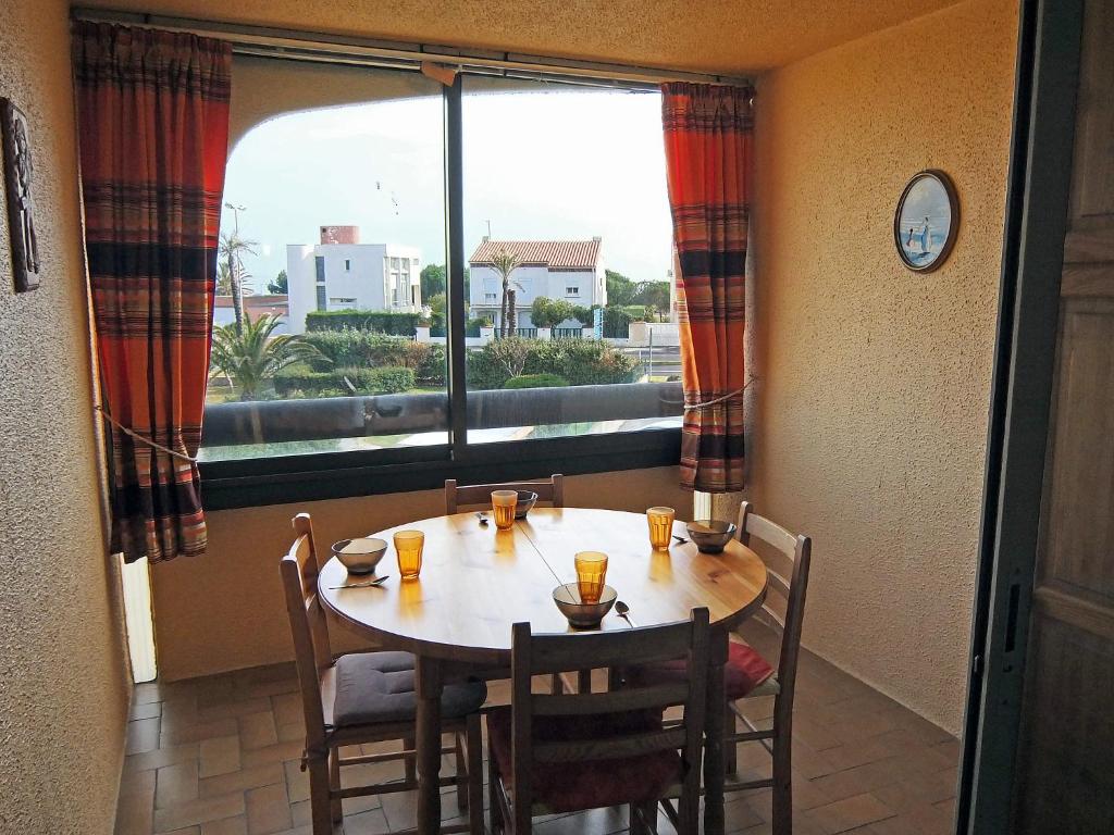 Apartment Les Mas de La Mer-7 by Interhome photo 1