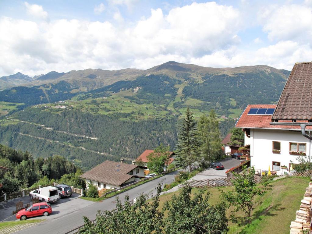 Apartment Alpenherz - PTZ430 by Interhome photo 2
