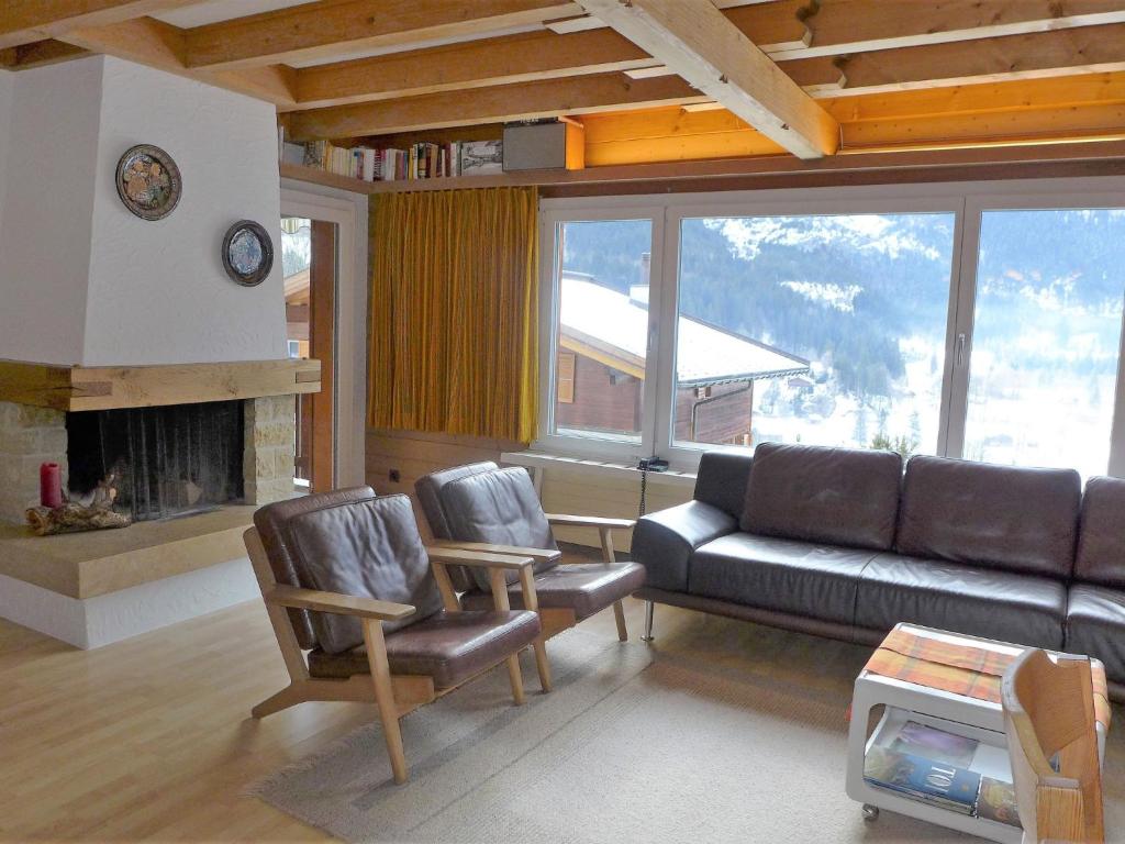 Apartment Chalet Casa Almis 5 by Interhome photo 2