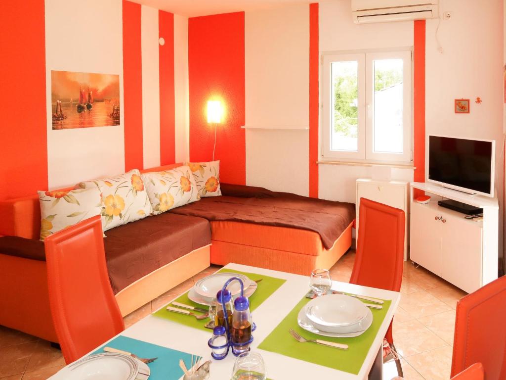 Apartment Vesna - MLK155 by Interhome photo 2