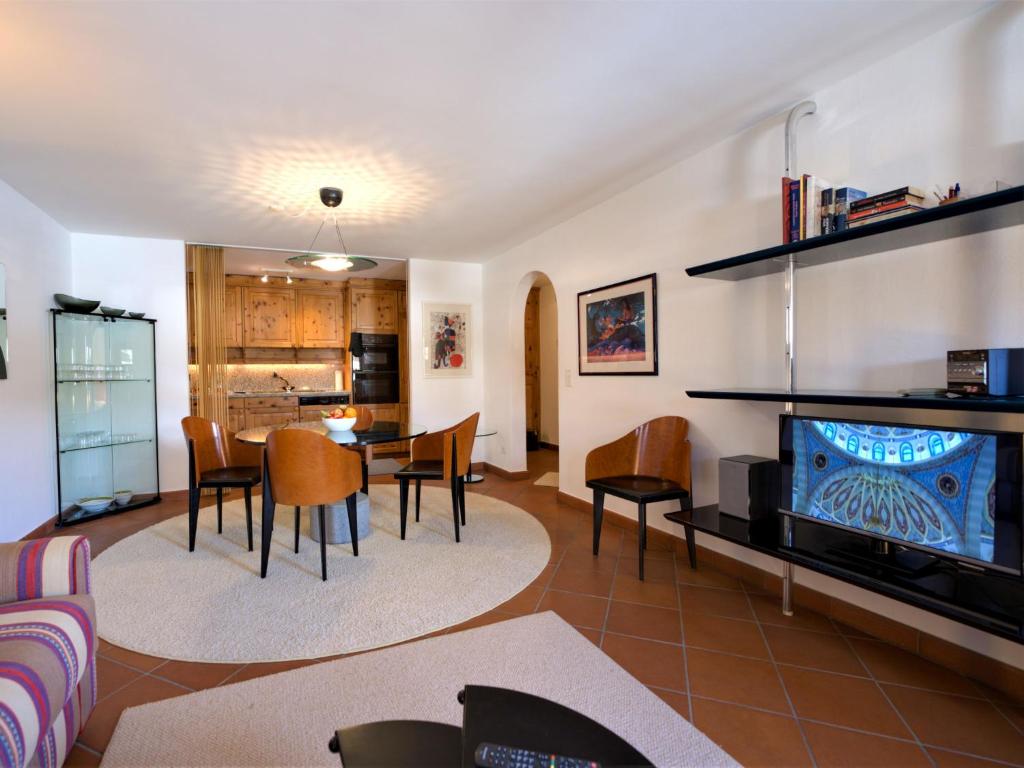 Apartment Chesa Polaschin B - B6 - Sils by Interhome photo 3