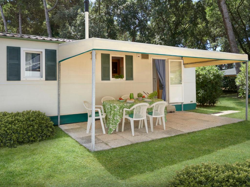 Holiday Home Maxi Caravan Escale by Interhome photo 1