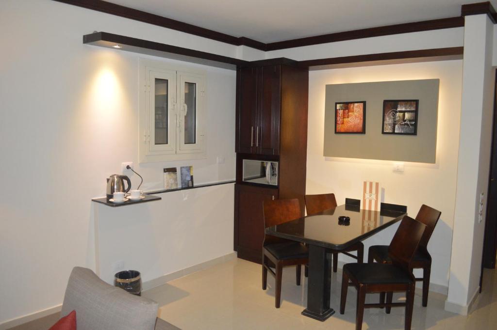 Сьюит (Полулюкс, вид на бассейн), Panacea Resort