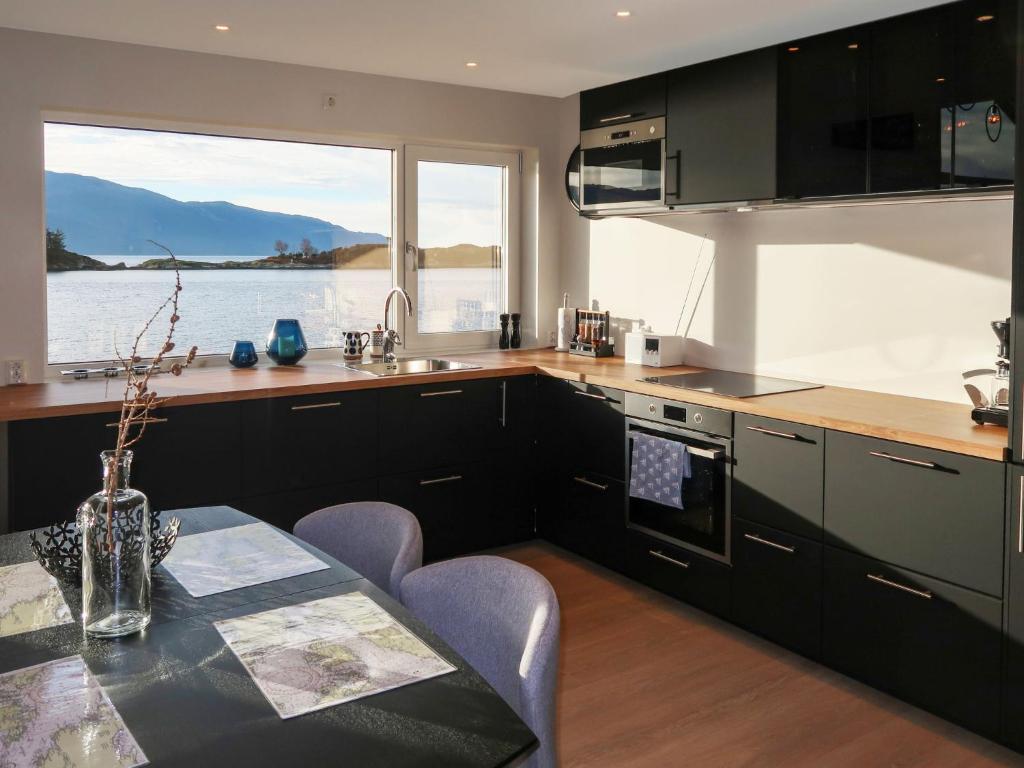 Holiday Home Svortevik - FJS077 by Interhome photo 3