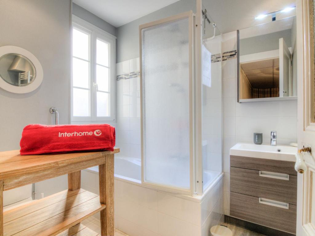 Apartment La Plage-1 by Interhome photo 4