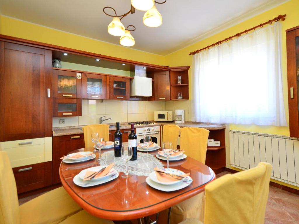 Apartment Megi by Interhome photo 1