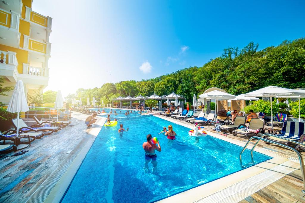 Marina White Sands Beach Hotel-All Inclusive photo 4