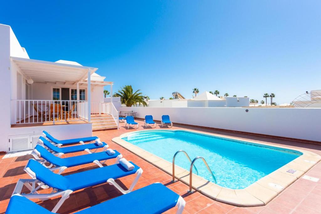 Villa Candela photo 1
