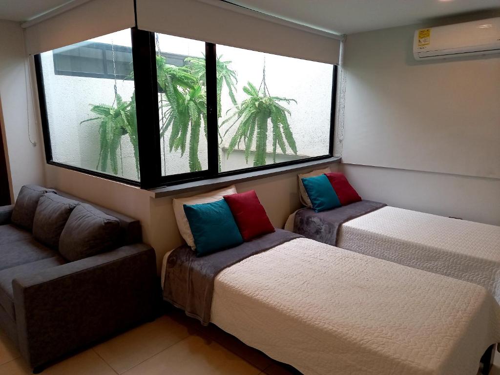 Kapital Suites photo 3