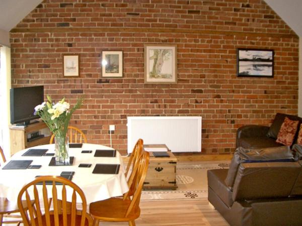 Happy Union Stables photo 2
