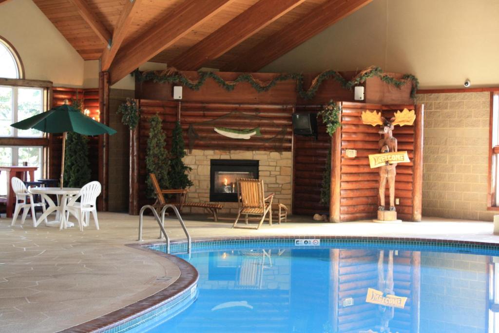 Cedar Creek Hotel Wausau - Rothschild image