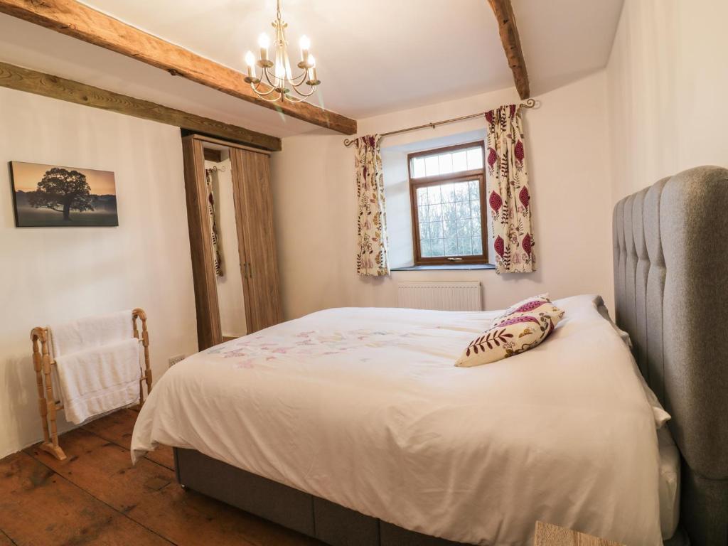 Lower West Curry Farmhouse, Cornwall