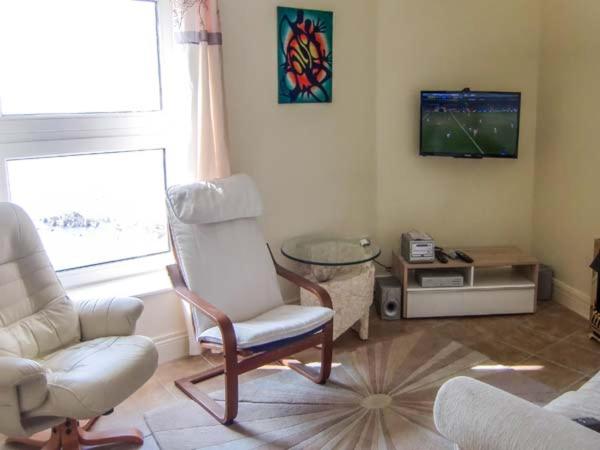 The Beach House Apartment photo 2