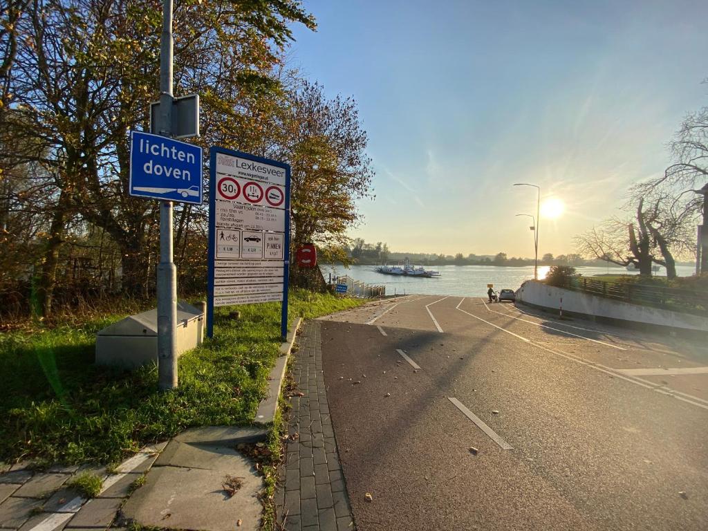 Short Stay Wageningen - Tap to explore photos