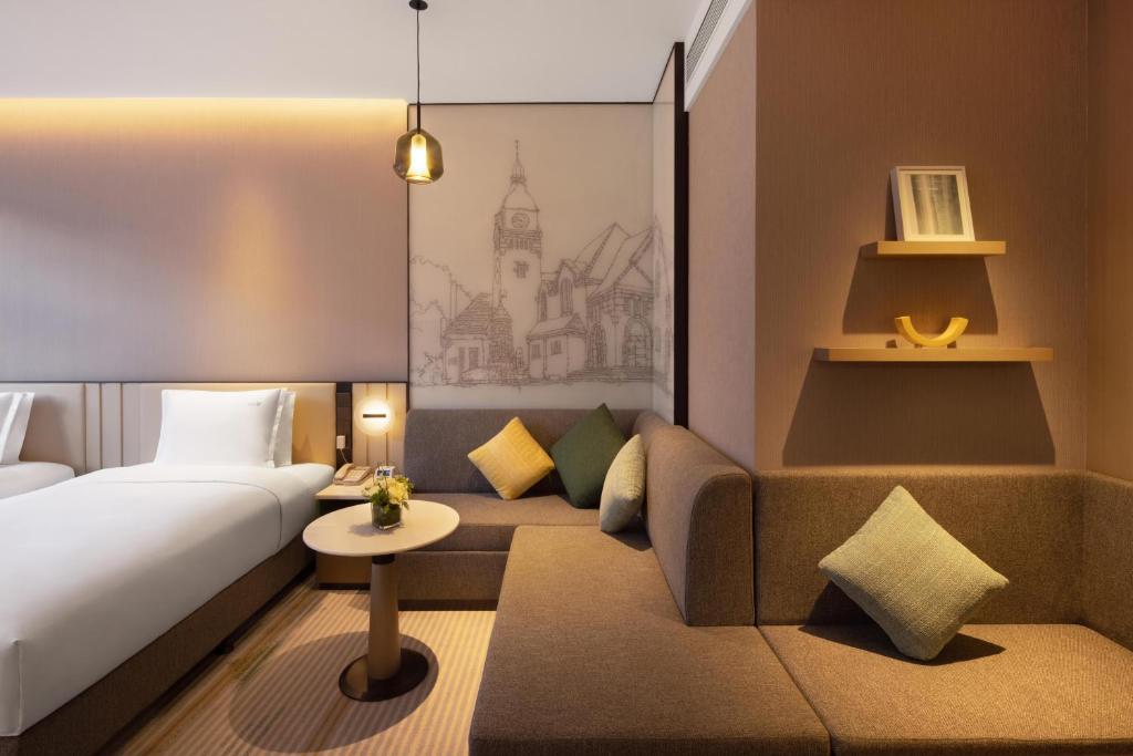 Holiday Inn & Suites Qingdao Jinshui, an IHG Hotel photo 4