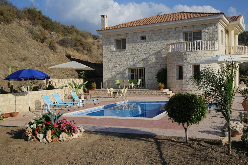 Villa Melyia photo 4