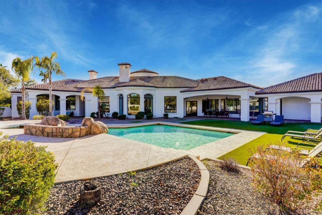 Villa del Sol image