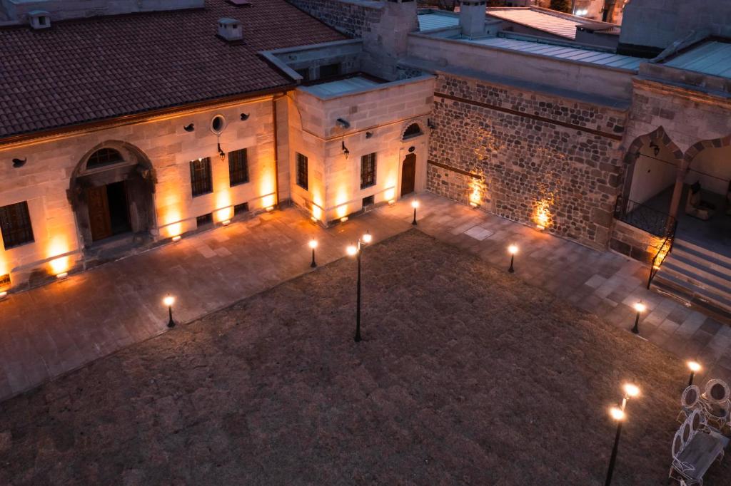 Kerem Ile Asli Hotel - Tap to explore photos