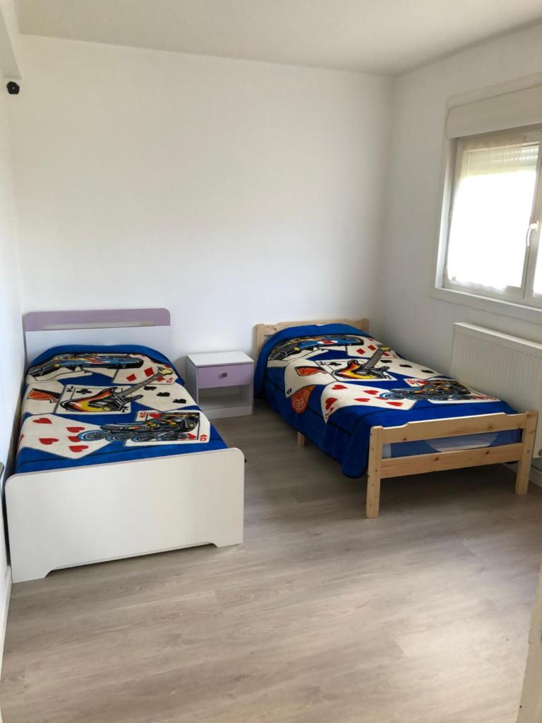 Superbe appartement spacieux avec parking et jardin privé photo 3