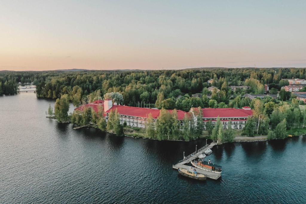 Hotel Kumpeli Spa