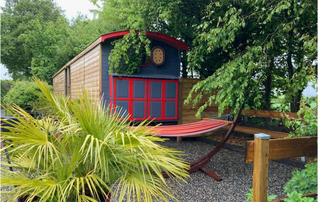Stunning Caravan In Gommenec H With Indoor Swimming Pool, 1 Bedrooms And Swimming Pool