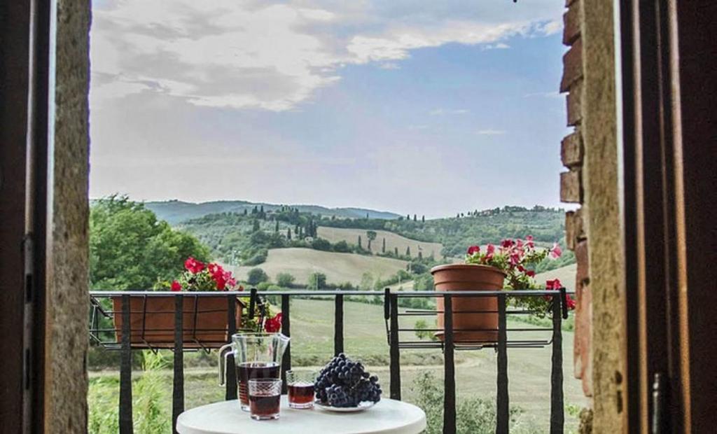 Agriturismo tranquillo e con vista panoramica - Tap to explore photos