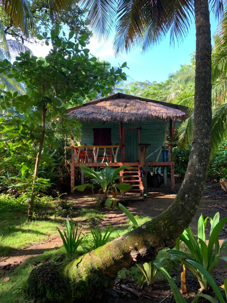 ENSUEÑOS miskita house