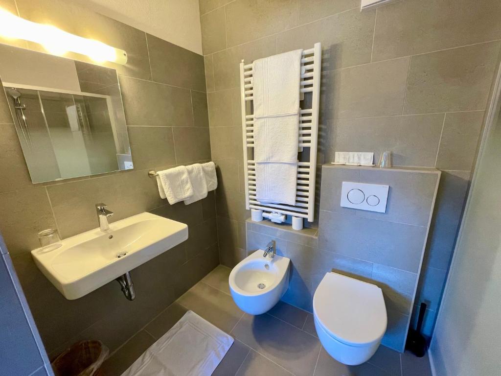 Garni Transit B&B - Your Stopover photo 3