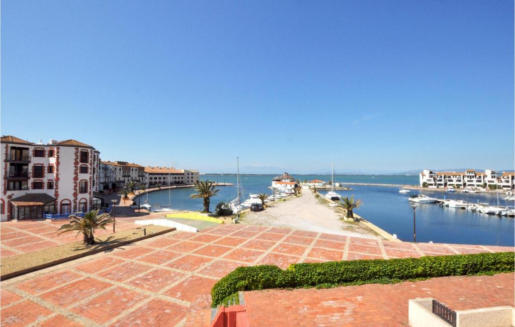 Awesome Apartment In Le Barcars With 2 Bedrooms, Wifi And Outdoor Swimming Pool photo 1