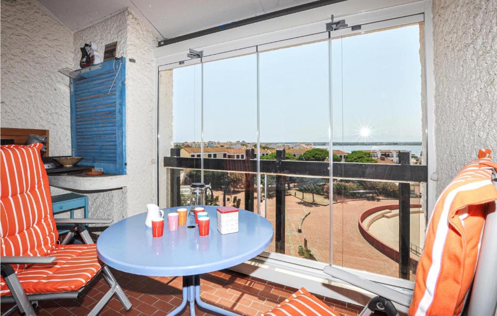 Awesome Apartment In Le Barcars With 2 Bedrooms, Wifi And Outdoor Swimming Pool photo 4