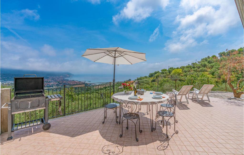 Awesome Home In Diano Marina With 1 Bedrooms, Wifi And Jacuzzi