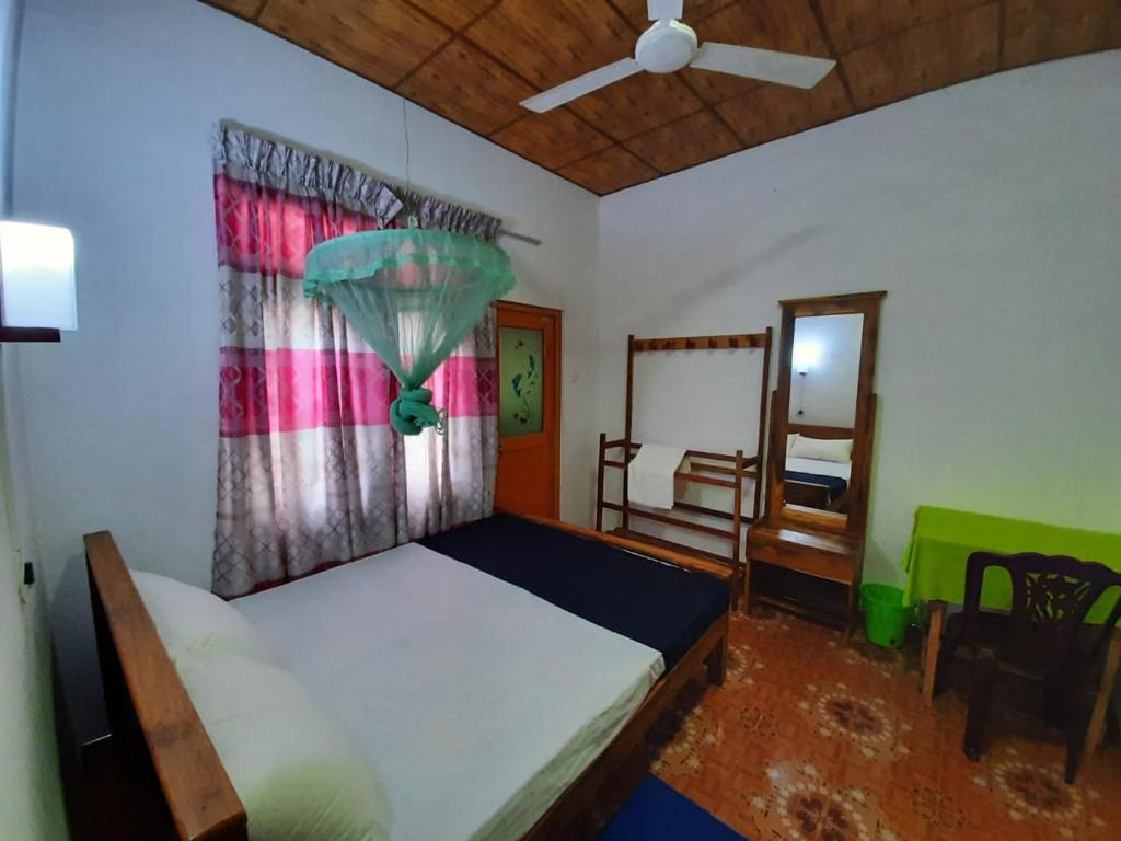 Wilpattu Lakwin Guest photo 2