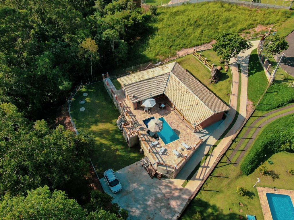 Chácara com piscina aquecida em condomínio fechado photo 1