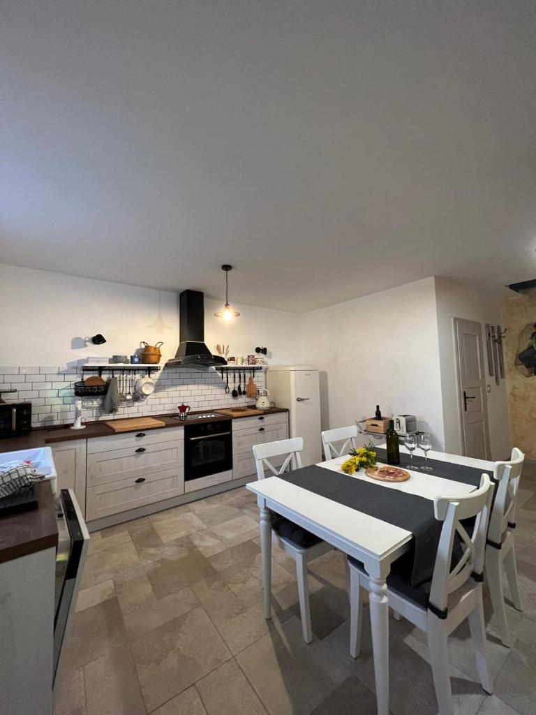 Hisa STERNA - WELL HOUSE photo 4