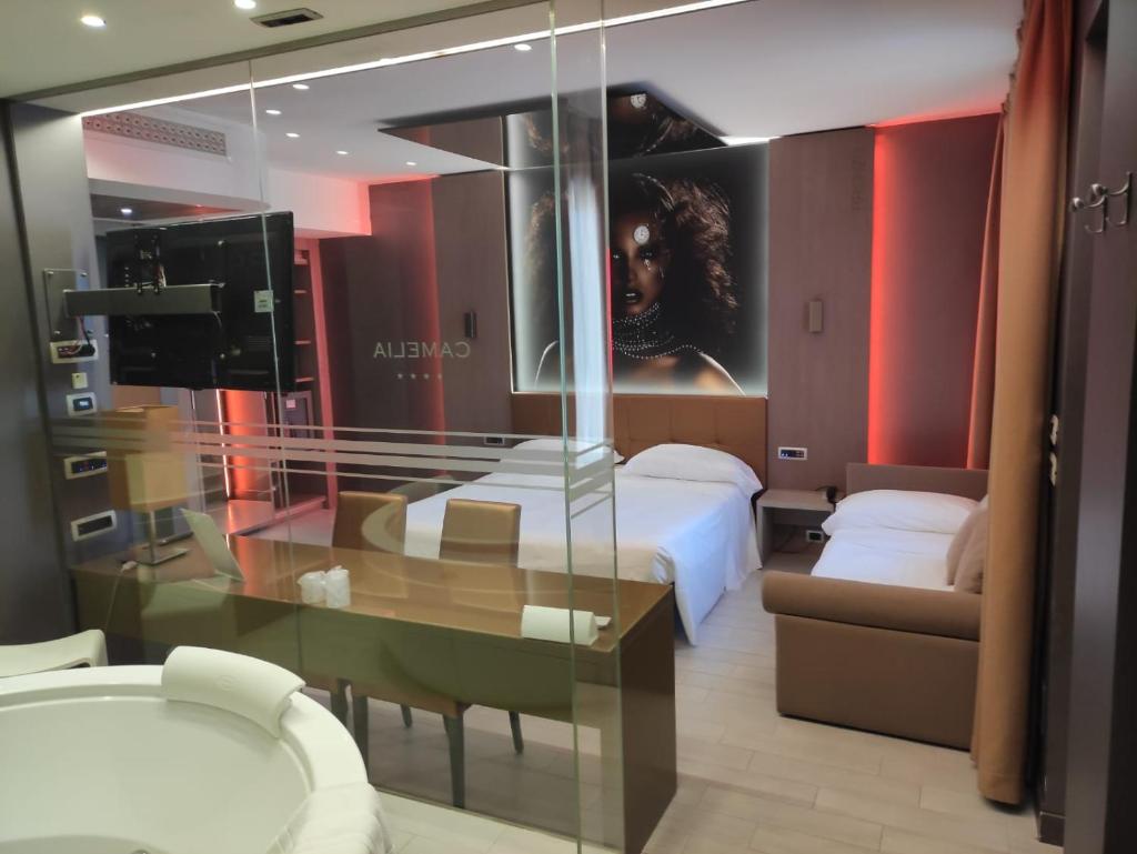 Hotel Camelia photo 3