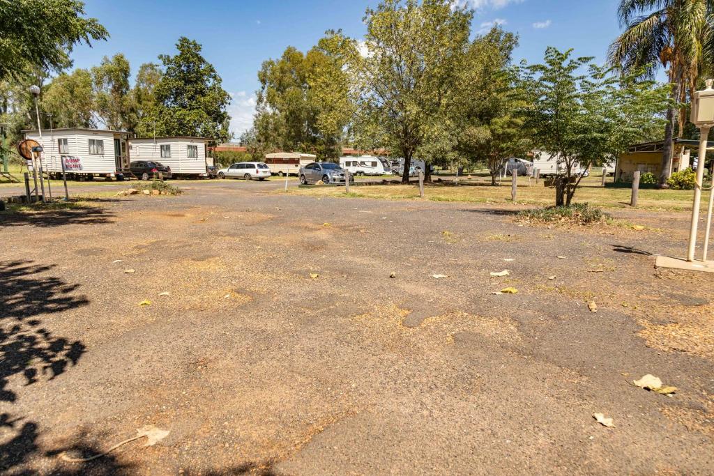 Western Plains Tourist Park - Dubbo Room Type - Big Rig Site - No Bed Provided