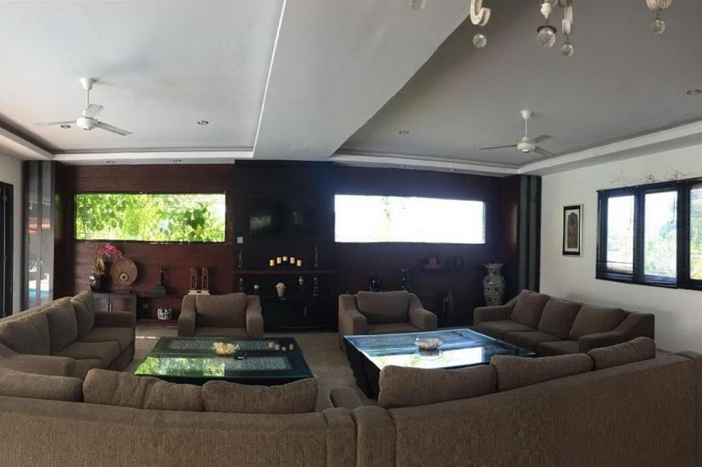 Aldeoz Nusa Dua Private Villa Bali - Tap to explore photos