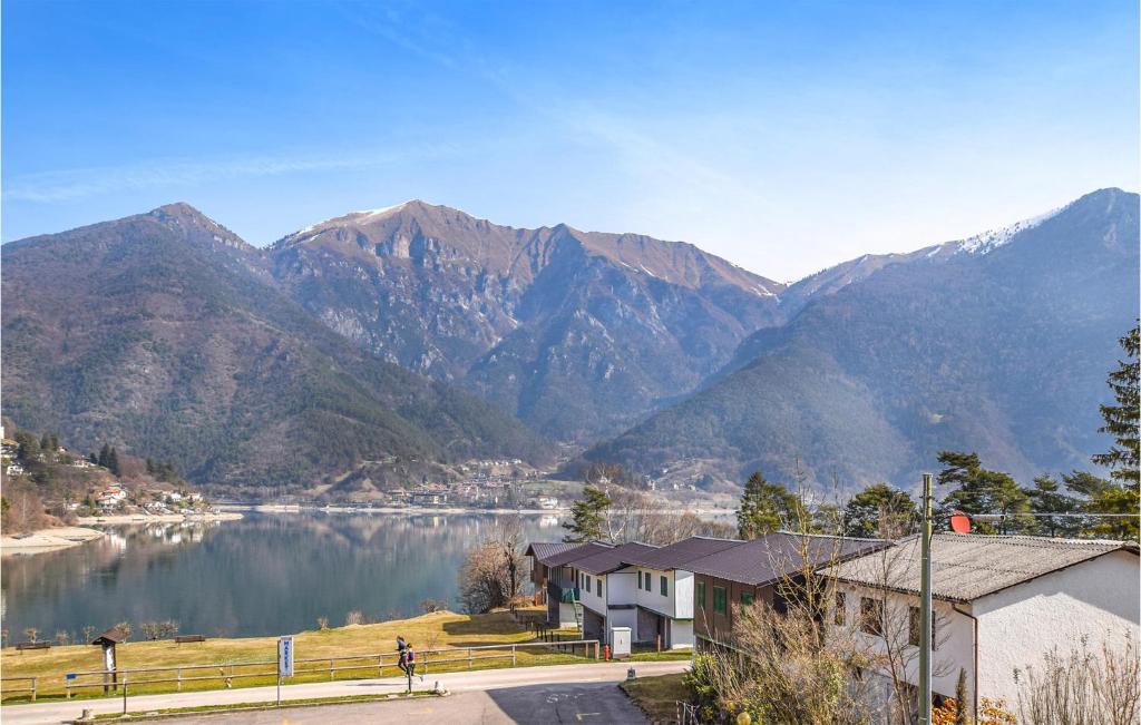 Awesome Apartment In Ledro With 2 Bedrooms, Wifi And Sauna photo 3