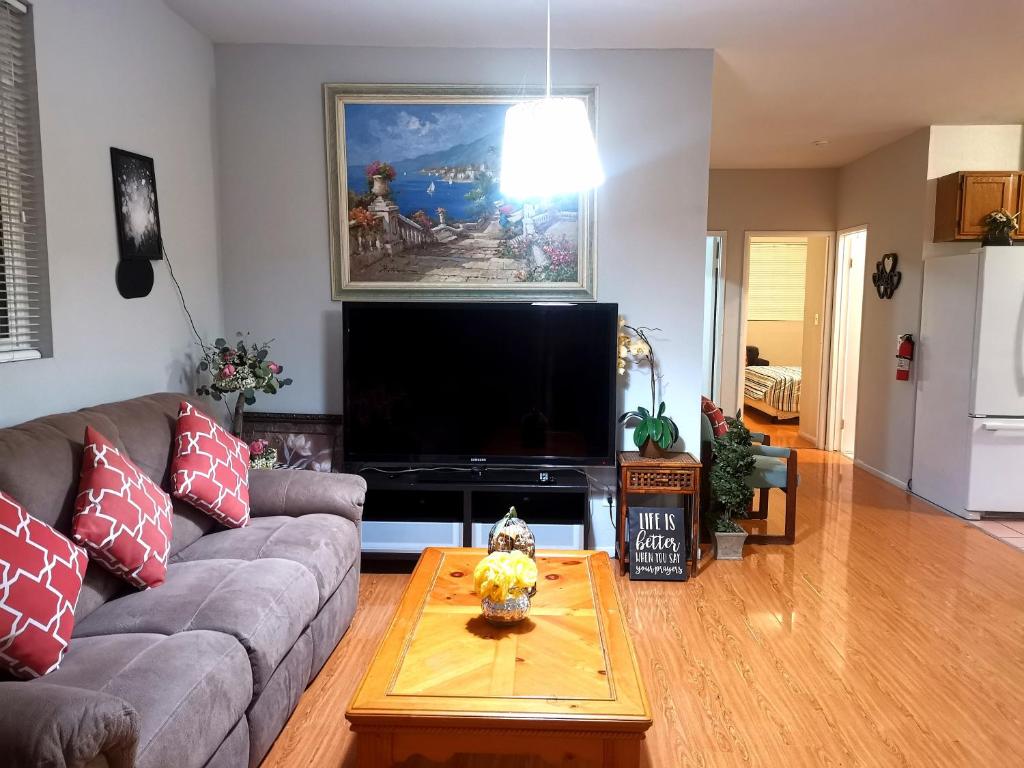 Pasadena single house 3b1b 三房一厅一厨一浴 photo 2