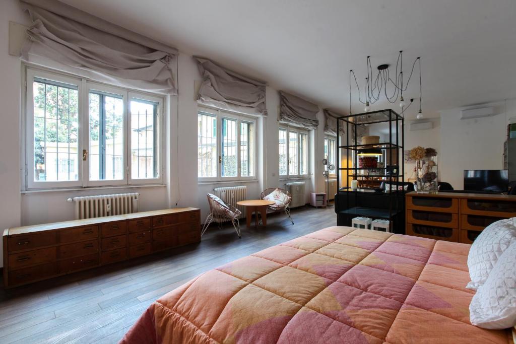 LOVELY MILANO - Beautiful loft with terrace in Porta Romana photo 1