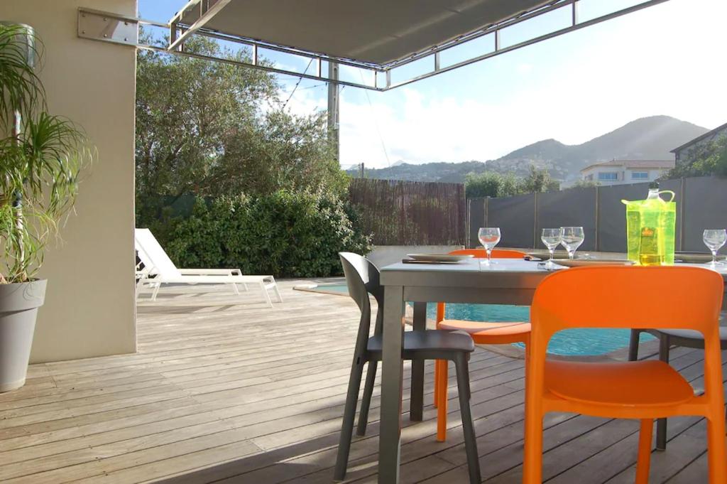Villa de 3 chambres avec piscine privee jardin clos et wifi a Monticello photo 2