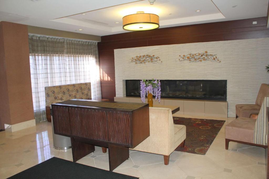 Brandywine Plaza Hotel photo 2