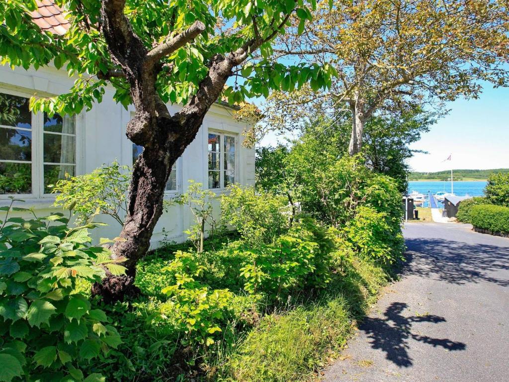 Two-Bedroom Holiday home in Svendborg 3 photo 3