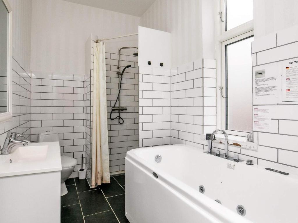 16 person holiday home in Rudk bing photo 1