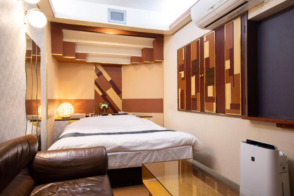 天然個室温泉 HOTEL Lafontaine 諏訪 photo 4