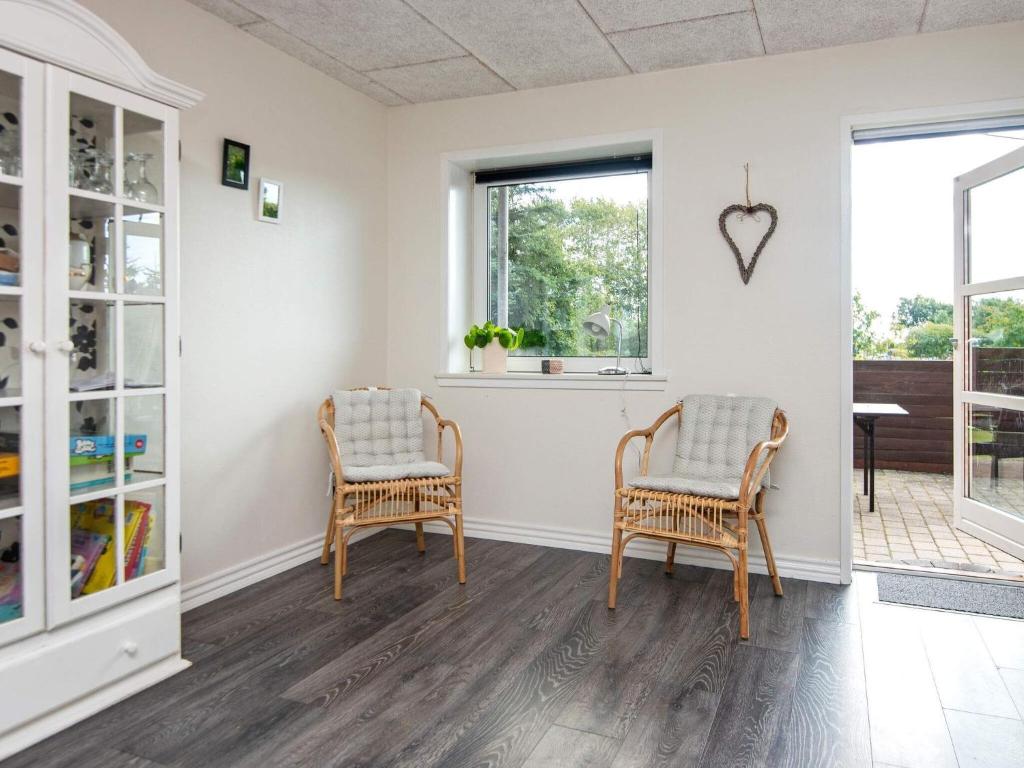 8 person holiday home in Ringk bing photo 3