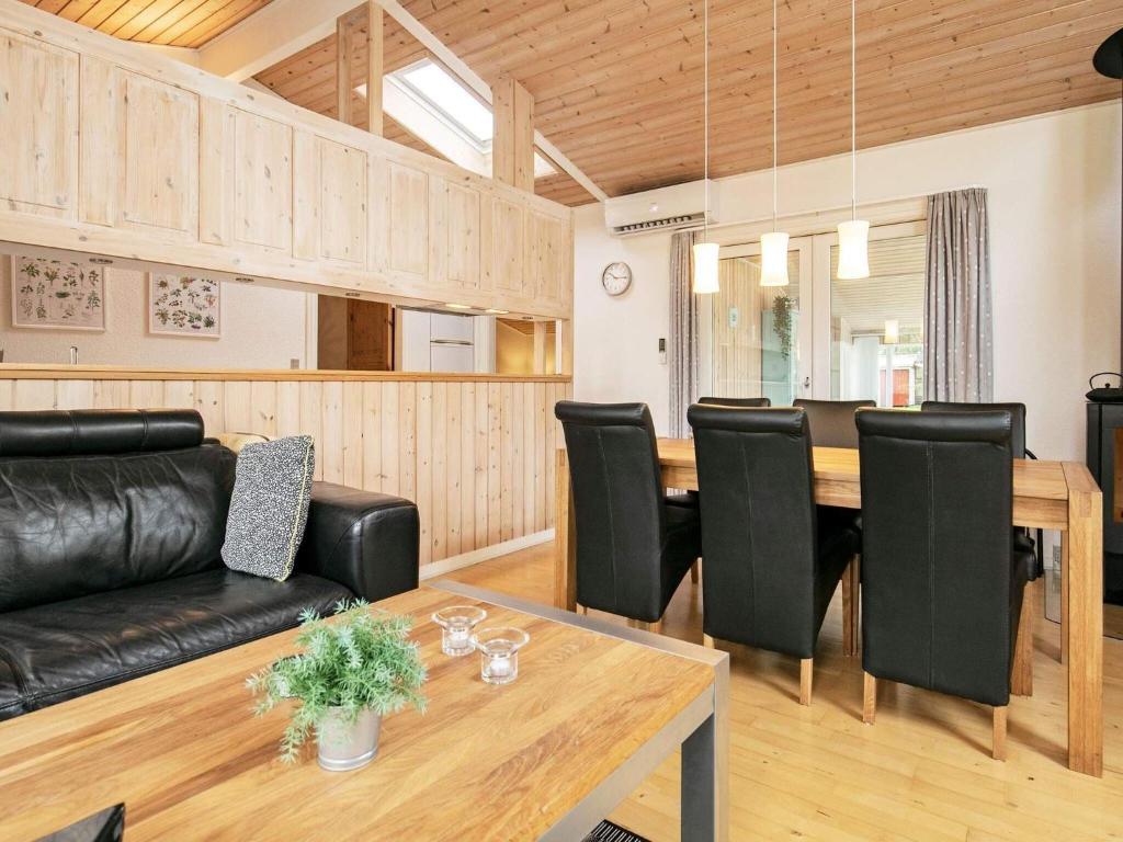 4 person holiday home in Esbjerg V photo 4