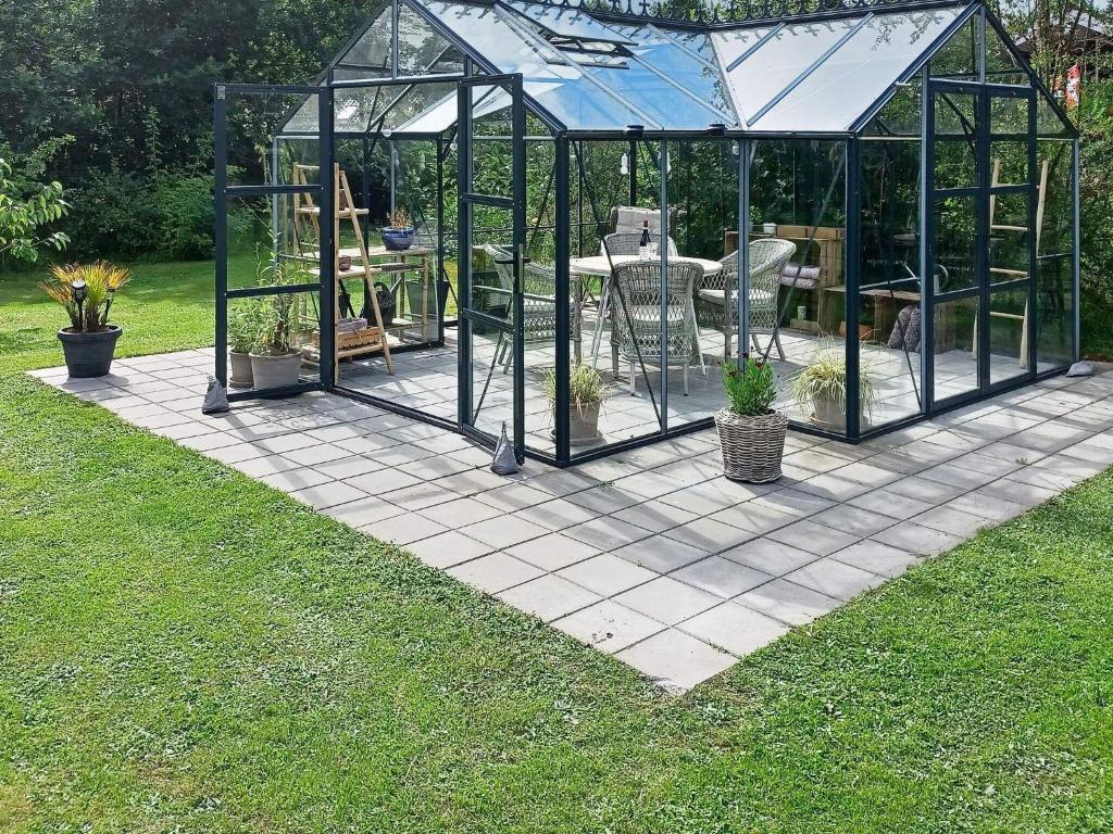 6 person holiday home in Oksb l photo 2