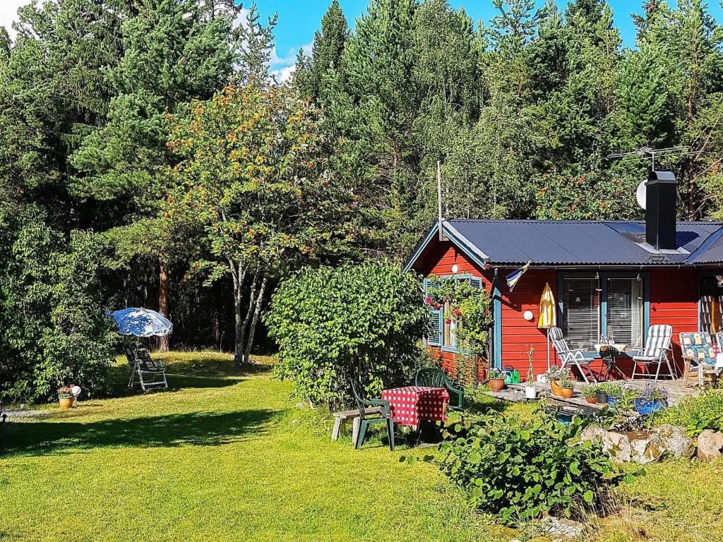6 person holiday home in BLID photo 3